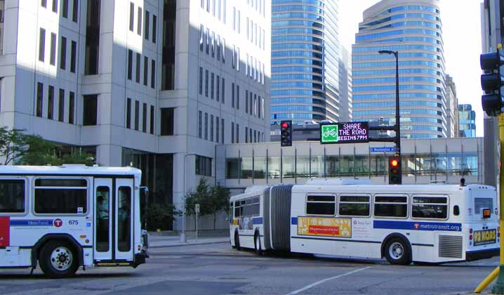 Metro Transit New Flyer D60 3042